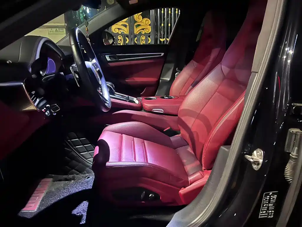 Porsche Panamera Hybrid — миниатюра 5