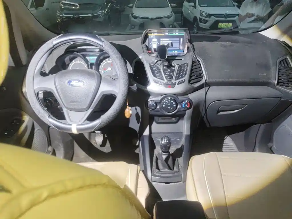 Ford Ecosport — миниатюра 6