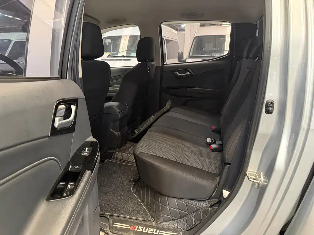 Isuzu Lingtuo — миниатюра 14