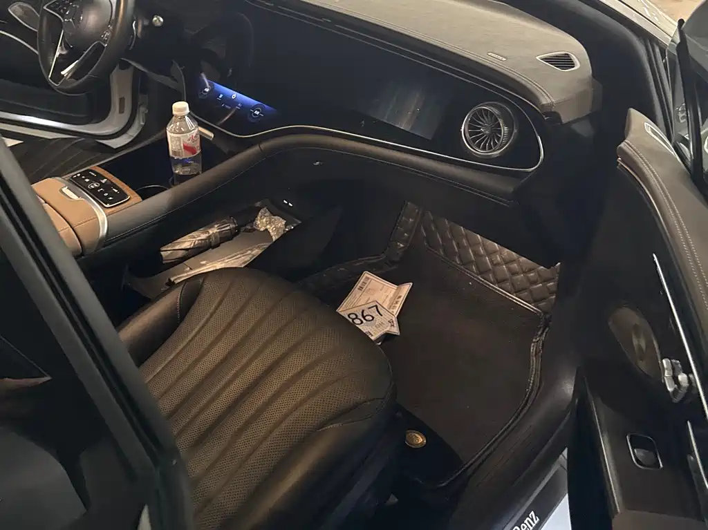 Mercedes-Benz EQS — миниатюра 10