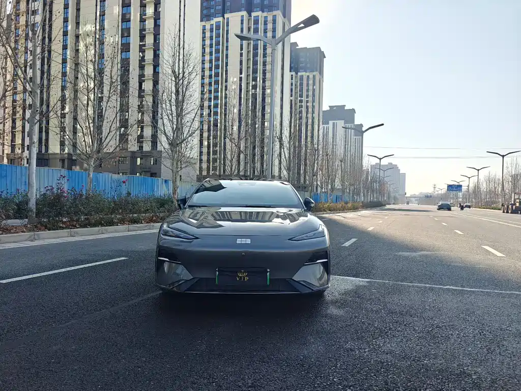 GEELY GALAXY GALAXY E8