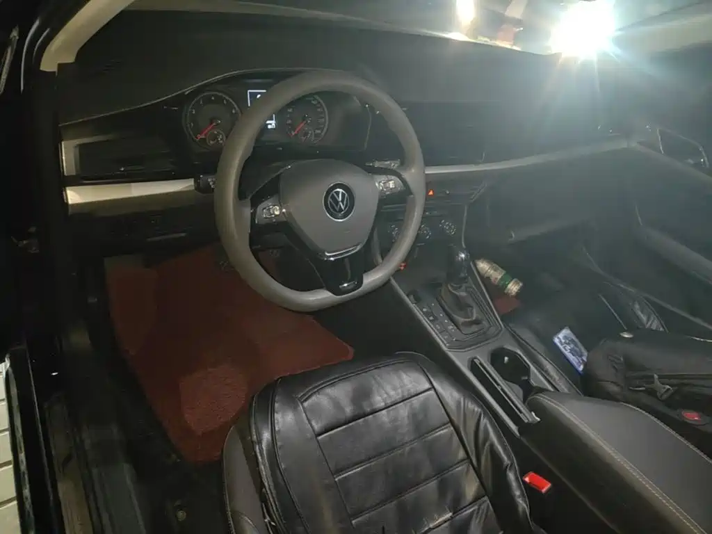 Volkswagen Lavida — миниатюра 10