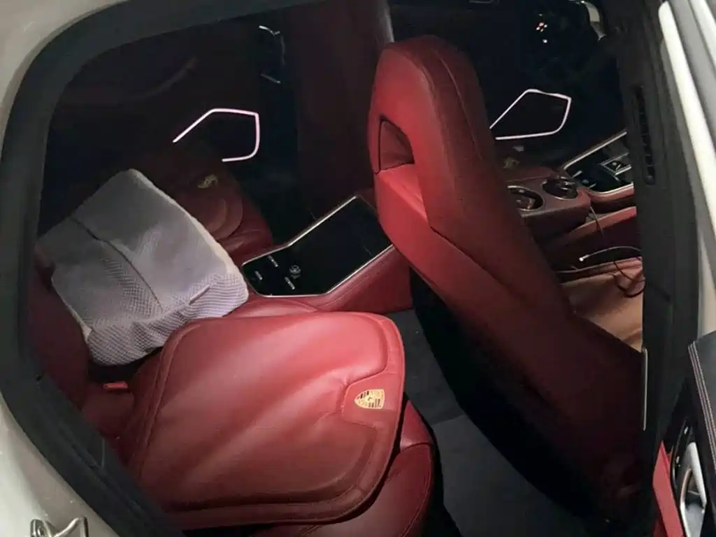 Porsche Panamera — миниатюра 5