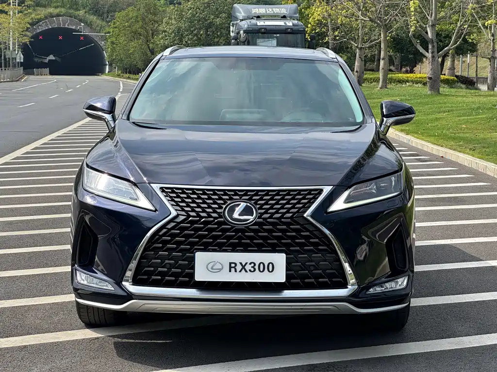 Lexus RX — фотографии объявления, Фото 2