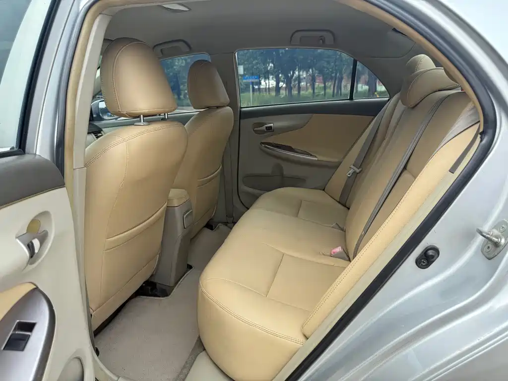 Toyota Corolla — миниатюра 6