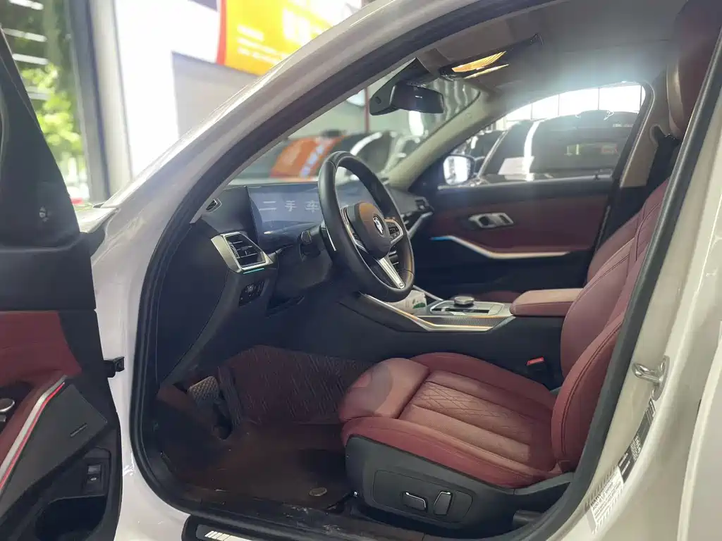 BMW 3 Series — миниатюра 7