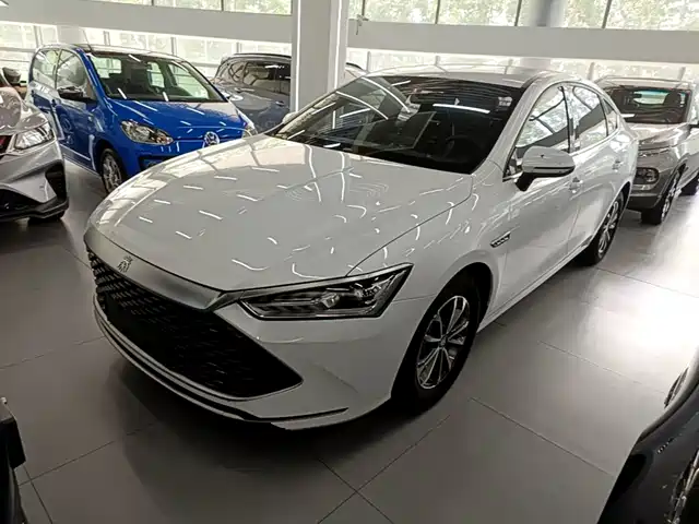 2021 BYD Qin
