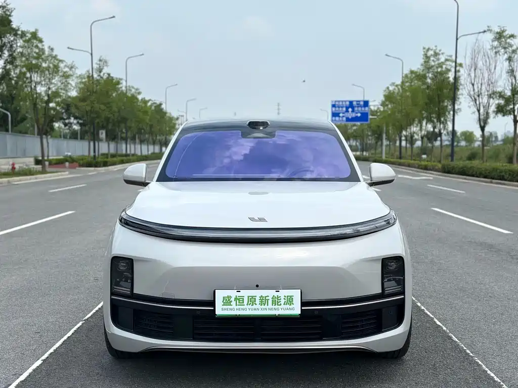 Li Auto Li L9 — миниатюра 2