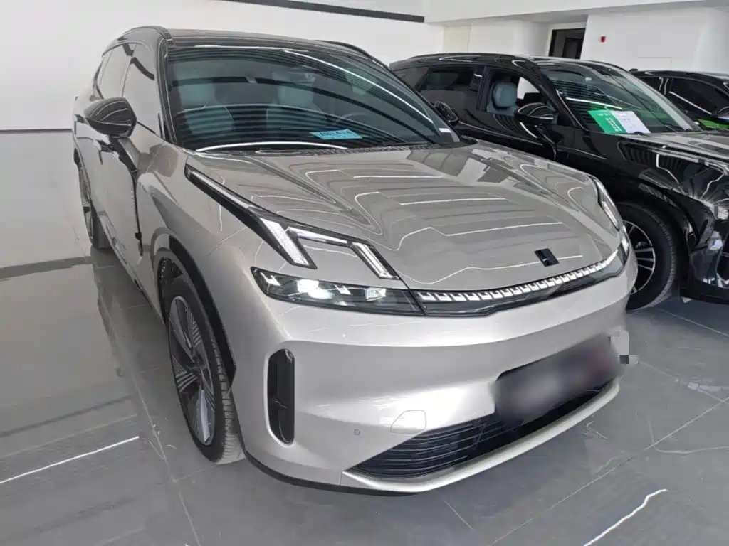 Lynk & Co 08 EM-P — миниатюра 4