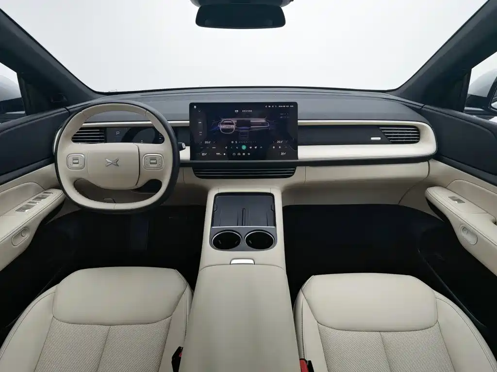 XPeng G6 — миниатюра 5