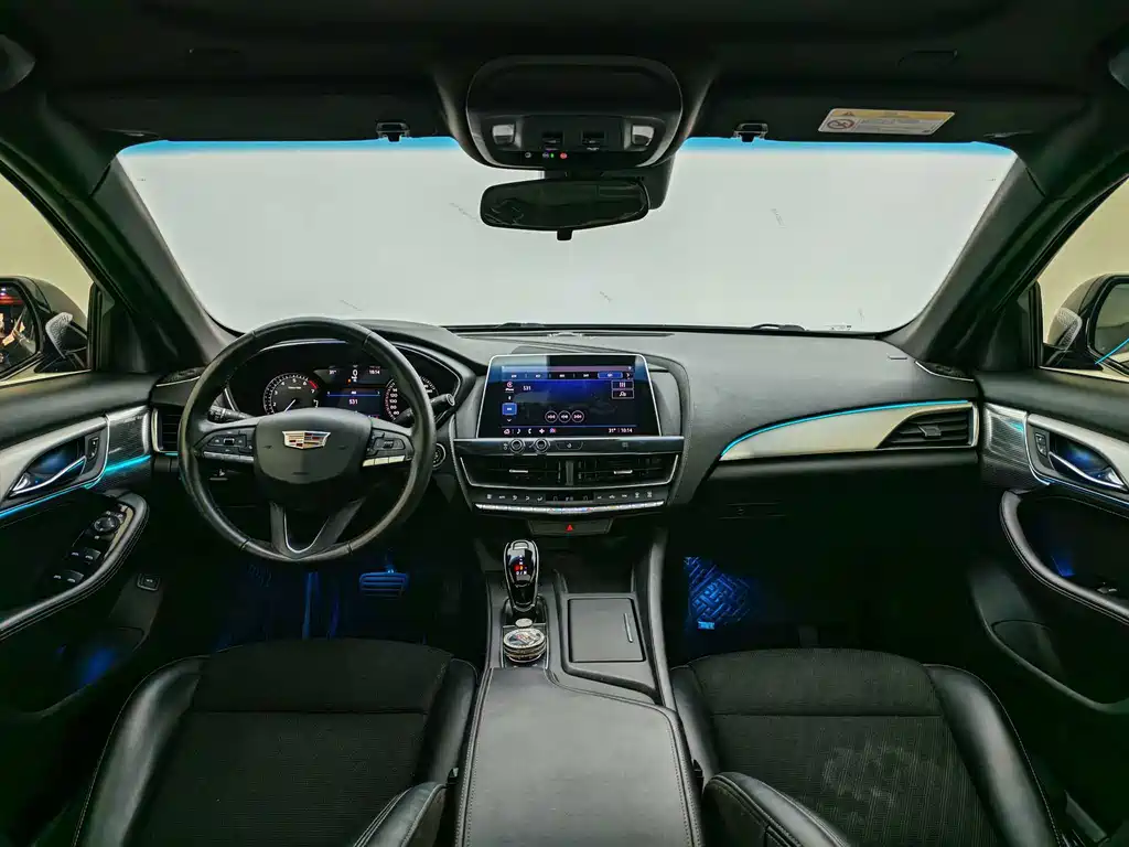 Cadillac CT5 — миниатюра 13