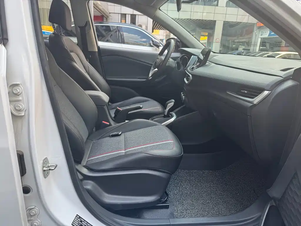Chevrolet Trax — миниатюра 7