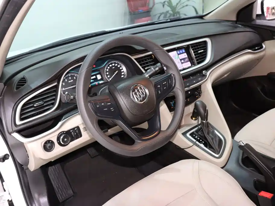Buick Excelle — миниатюра 10