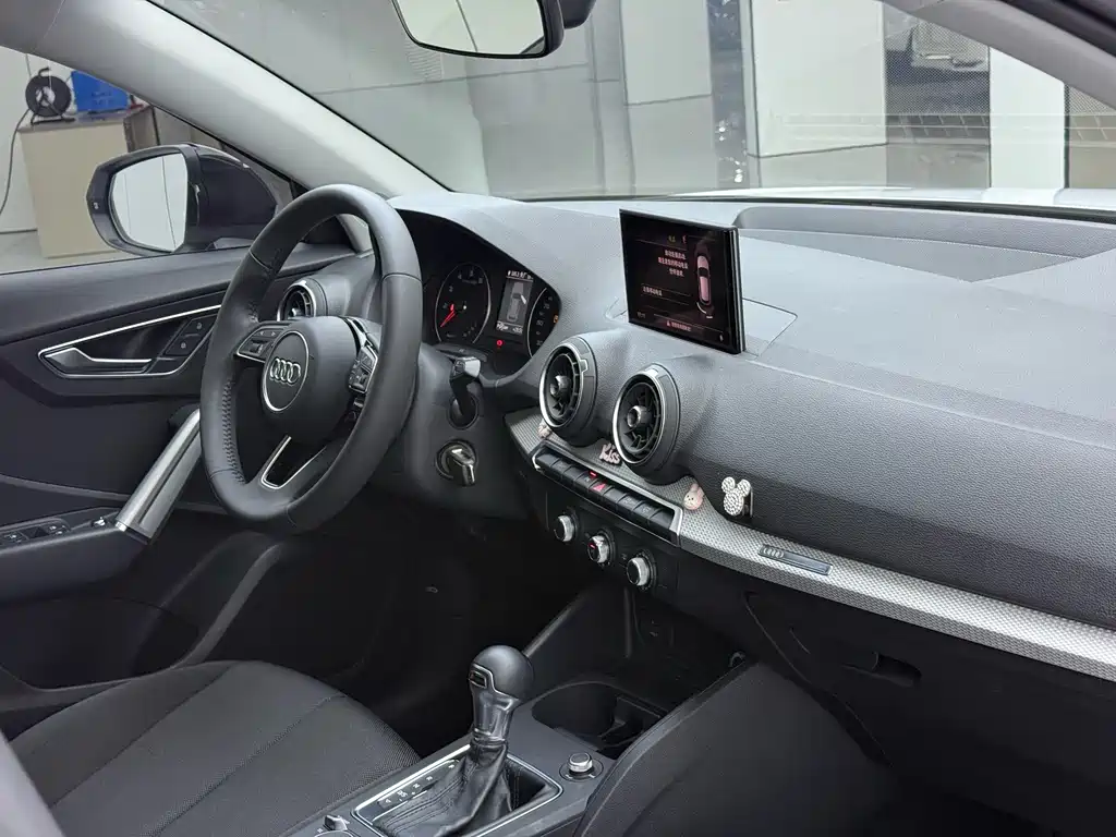 Audi Q2L — миниатюра 6