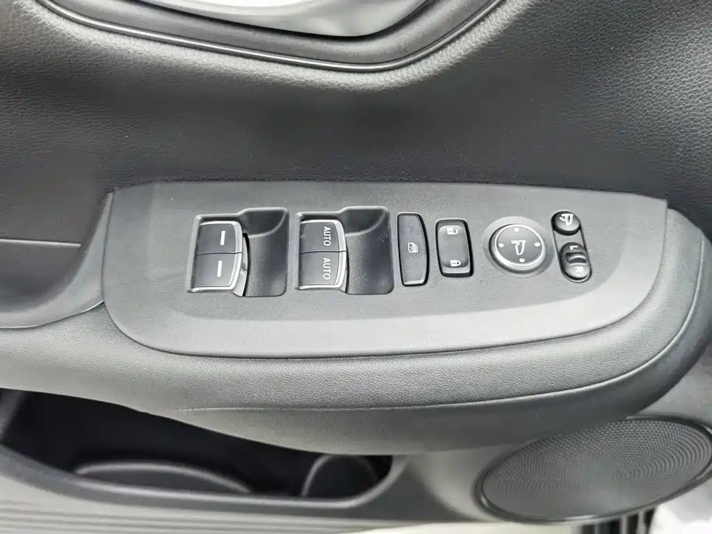 Honda ZR-V — миниатюра 9