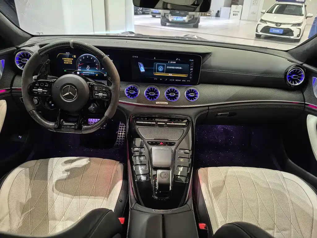 Mercedes-Benz AMG GT — миниатюра 7