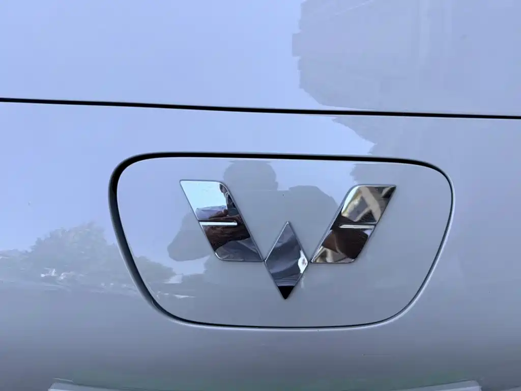 Wuling MINIEV — миниатюра 18