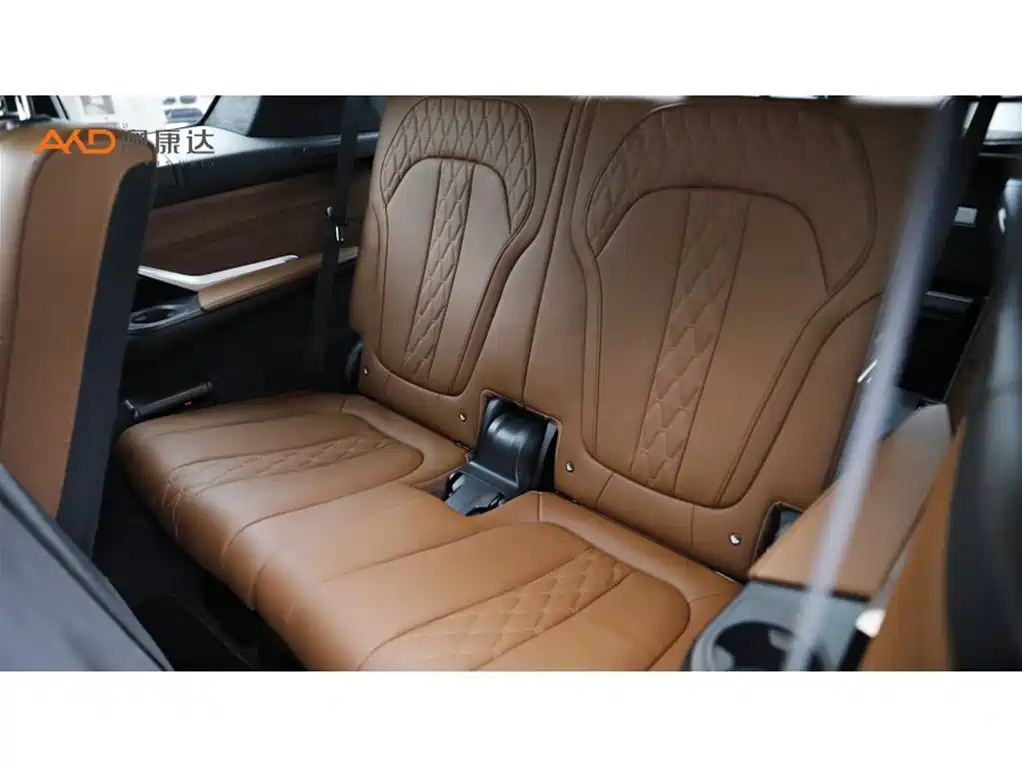 BMW X7 — миниатюра 9
