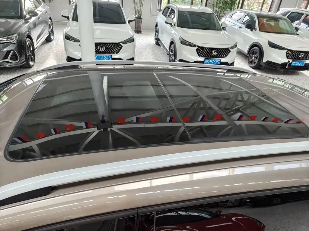 Skoda Karoq — миниатюра 20