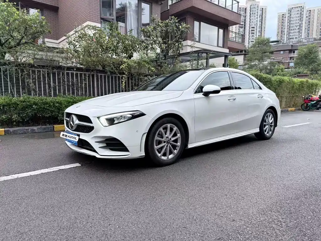 Mercedes-Benz A-Class — миниатюра 2