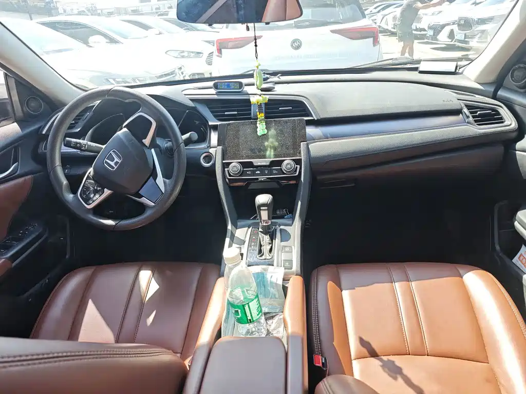 Honda Civic — миниатюра 6