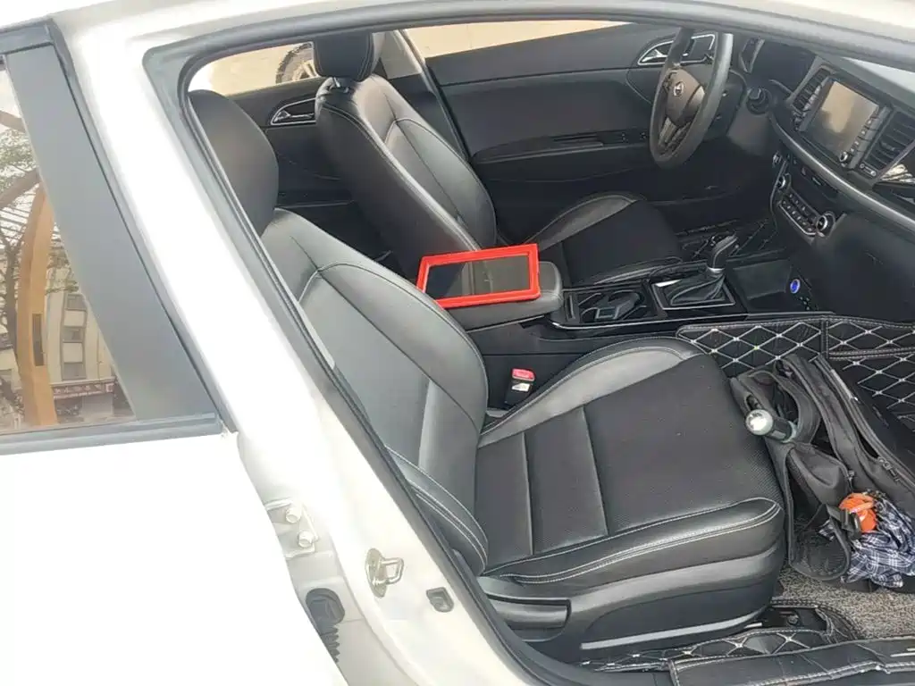 Hyundai Mistra — миниатюра 25
