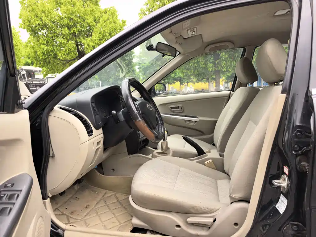 Soueast V3 2014 1.5L MT