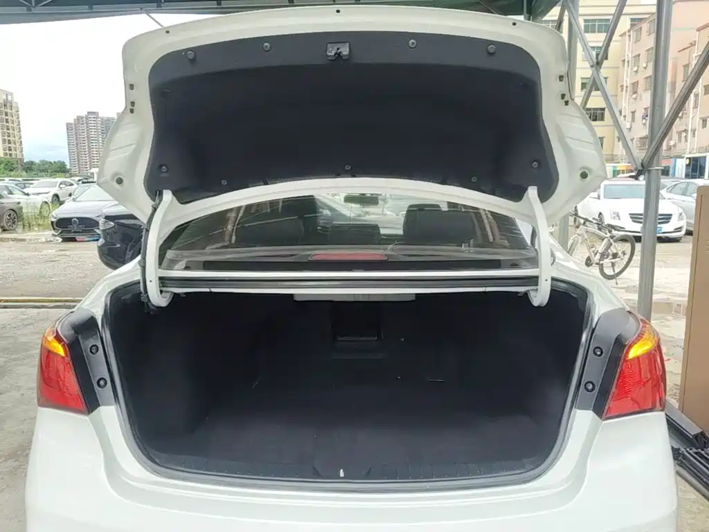 Hyundai Mistra — миниатюра 19