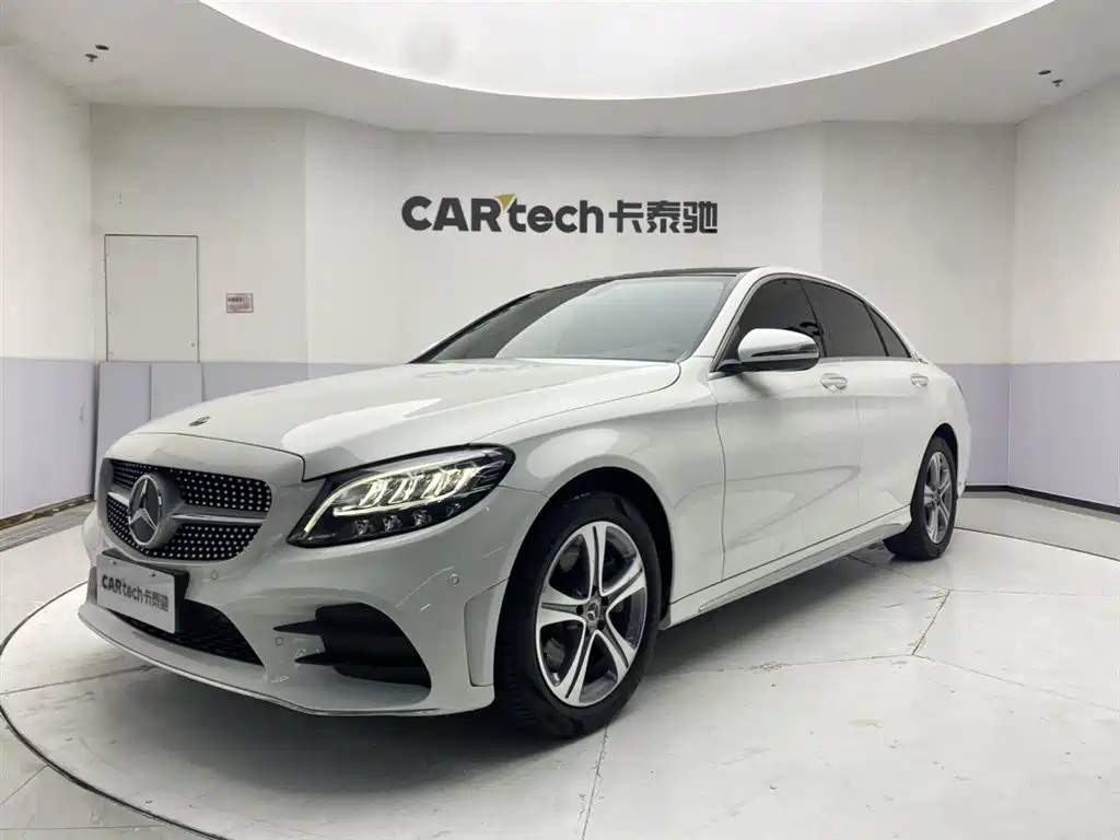Mercedes-Benz C-Class 2021