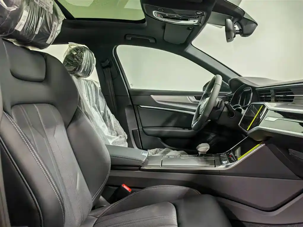 Audi A6L 2026 40 TFSI Luxury