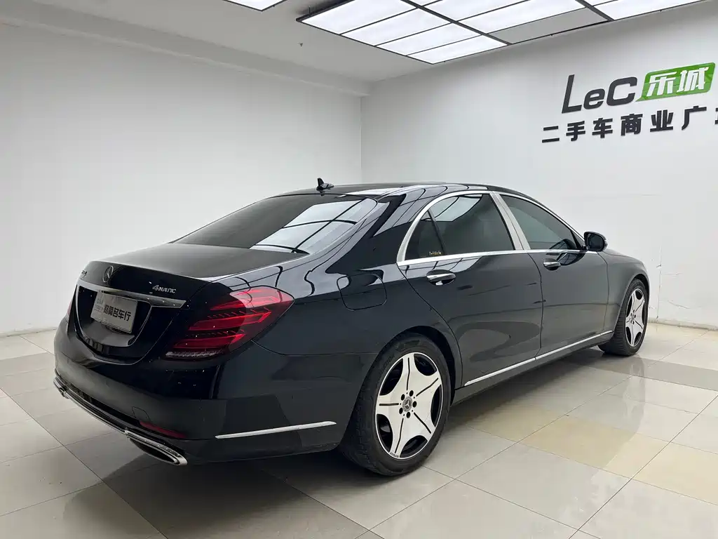 Mercedes-Benz S-Class — миниатюра 6