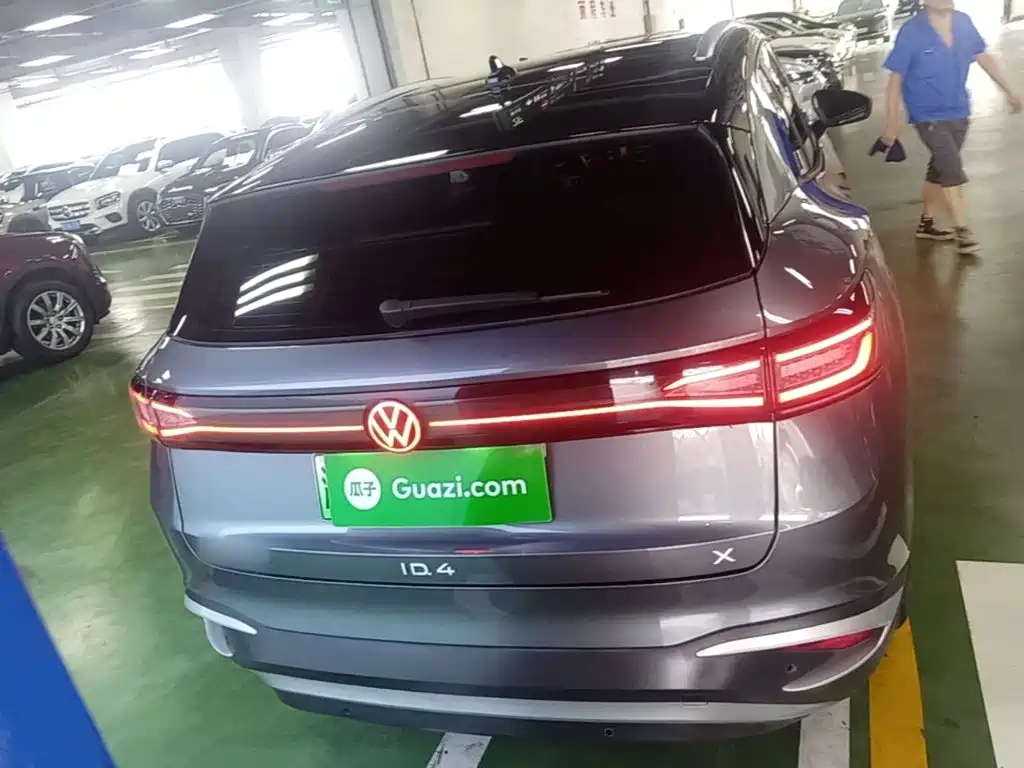 Volkswagen ID.4 X — миниатюра 6