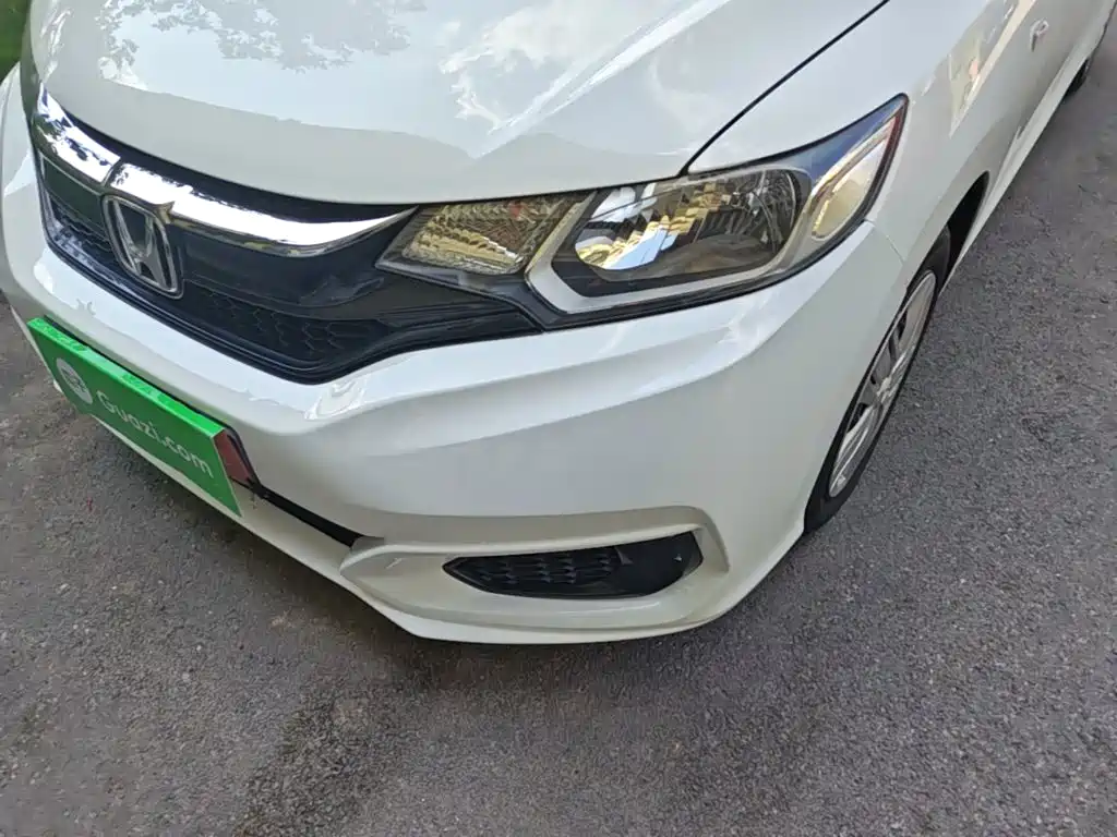 Honda Fit — миниатюра 24