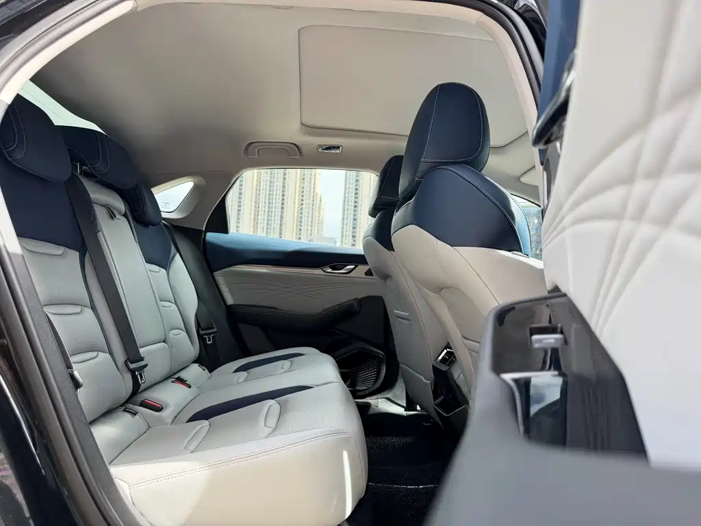 Geely Xingrui — миниатюра 15