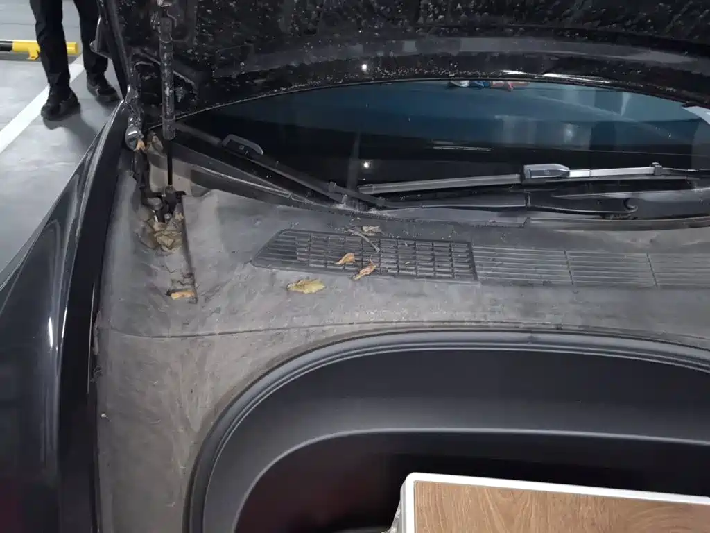 Tesla Model 3 — миниатюра 20