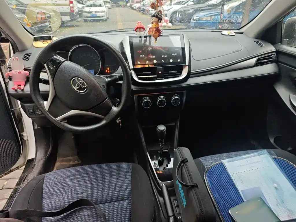 Toyota Vios FS — миниатюра 5