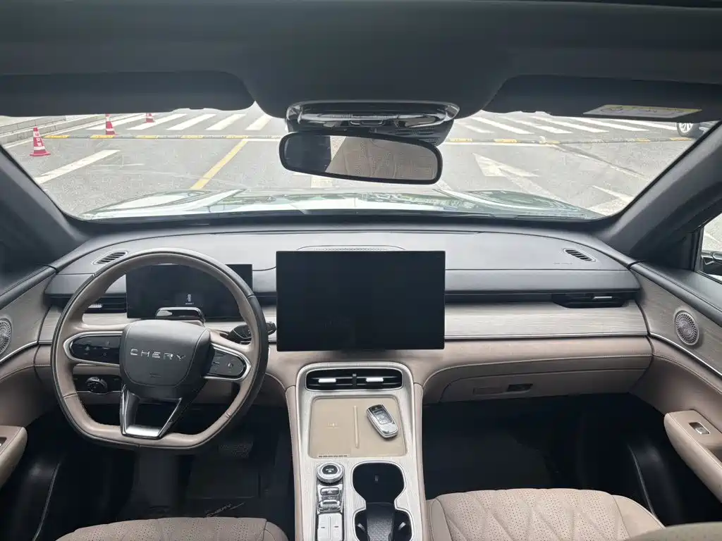 Chery Tiggo 8 PLUS — миниатюра 5