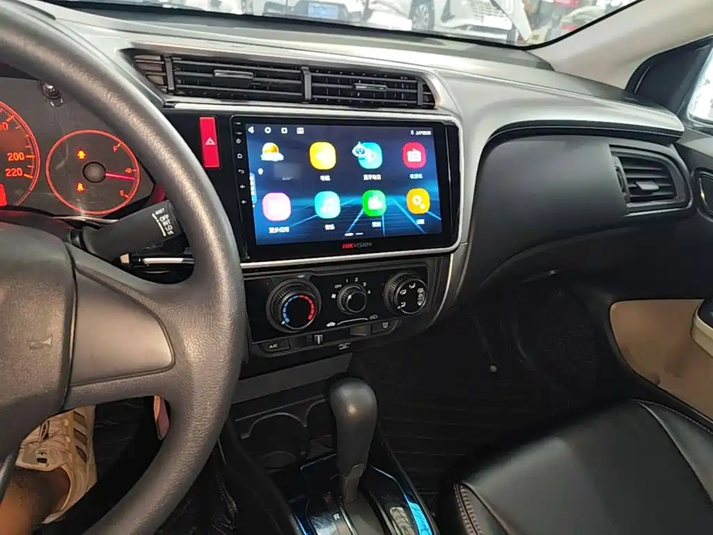 Honda City — миниатюра 10