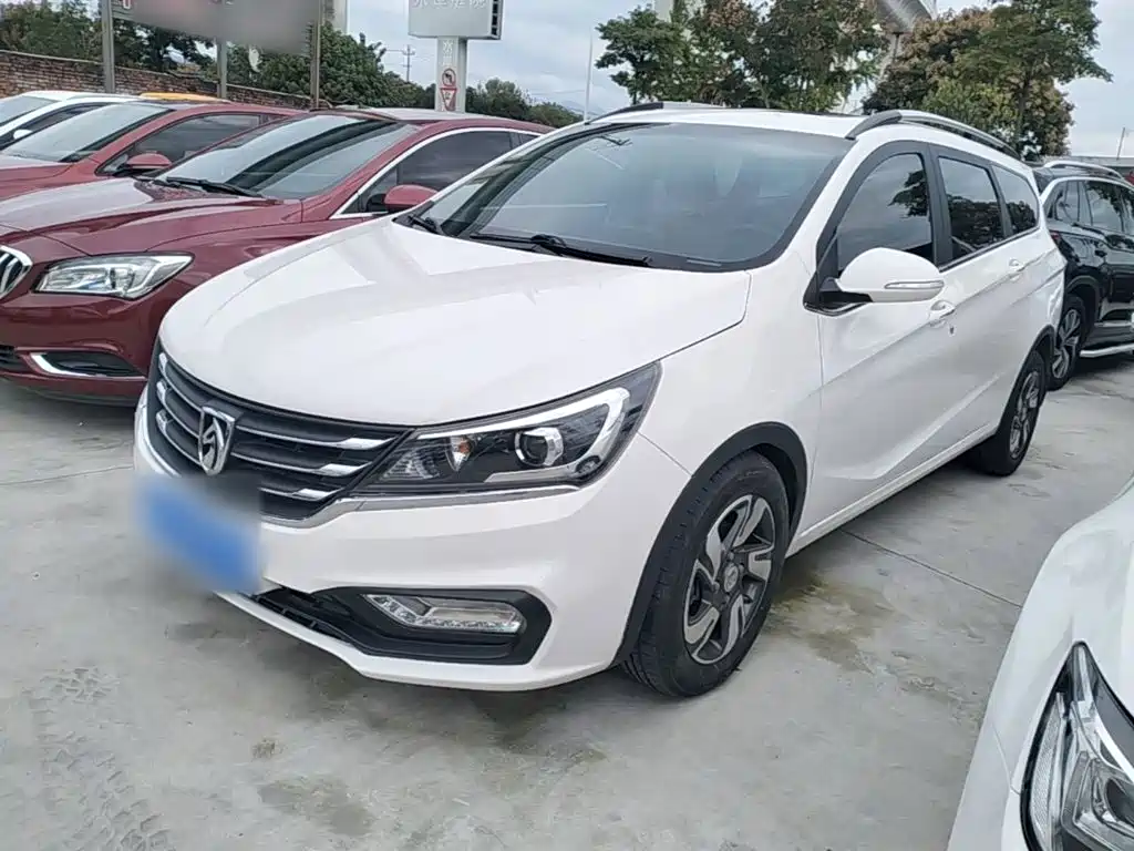 Baojun 310W