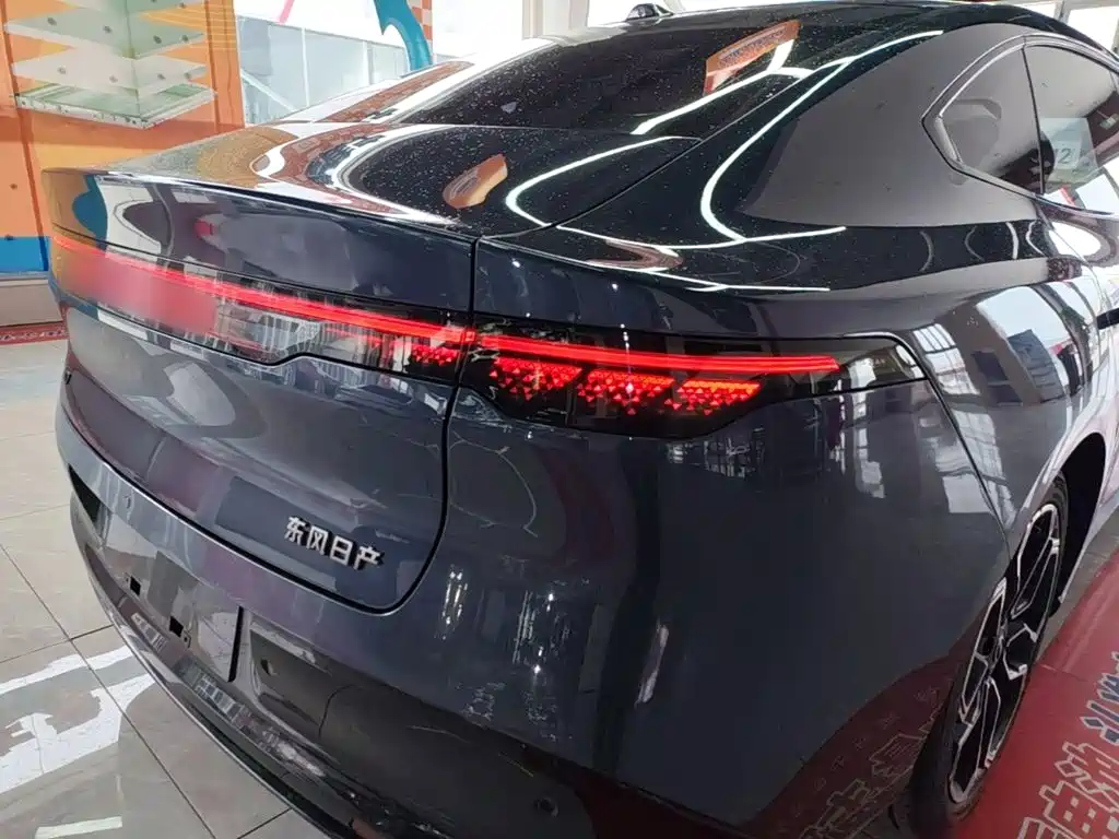 Nissan N7 — миниатюра 8