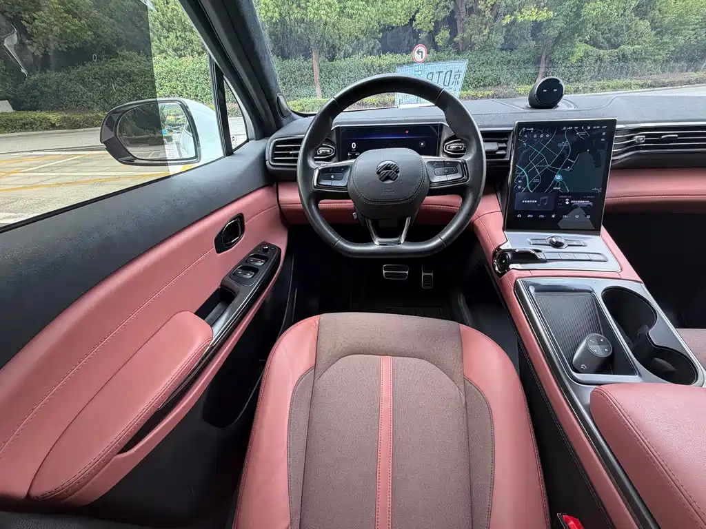 NIO EC6 — миниатюра 9