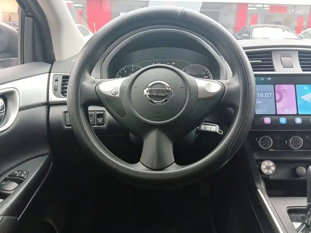 Nissan Sylphy — миниатюра 7