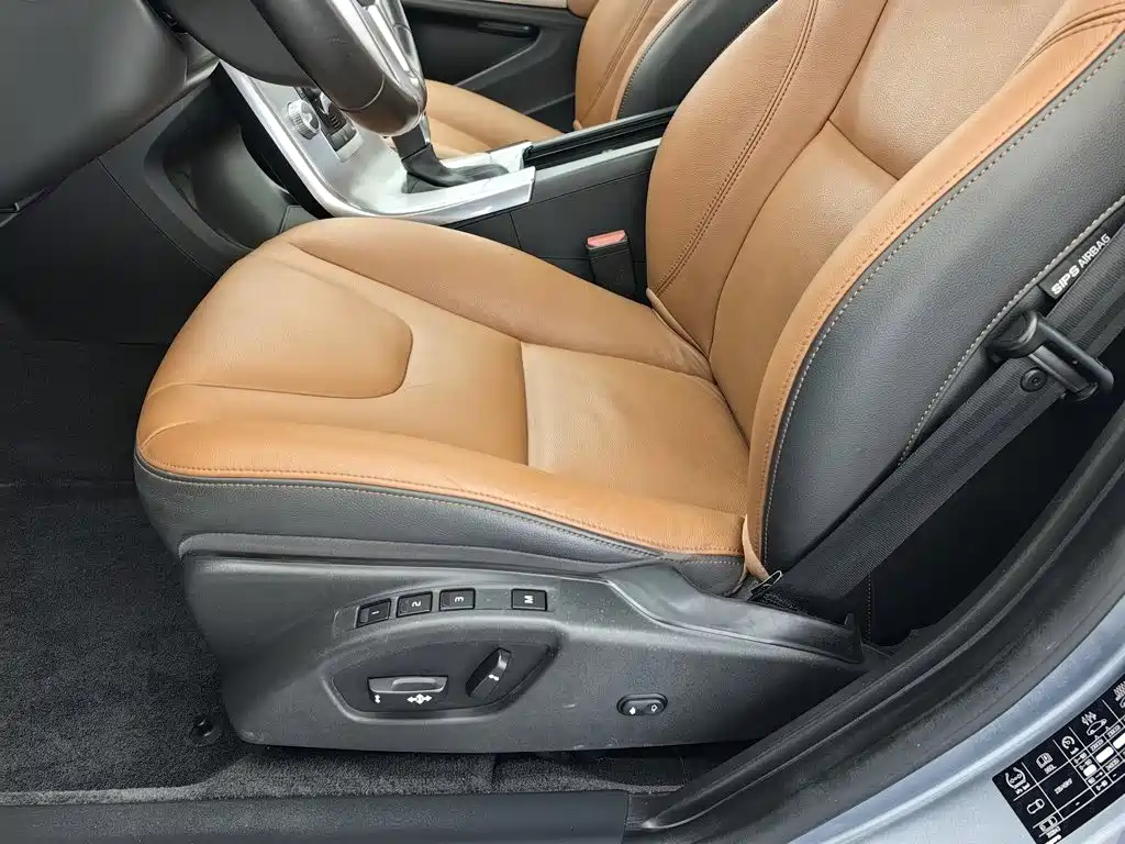 Volvo S60 — миниатюра 20