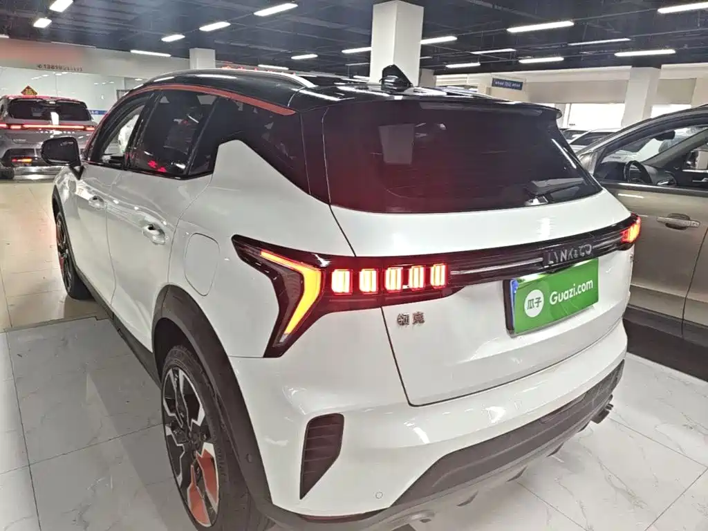 Lynk & Co 06 — миниатюра 5