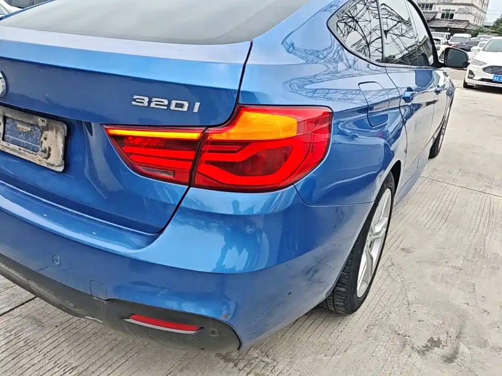 BMW 3 Series GT — миниатюра 8