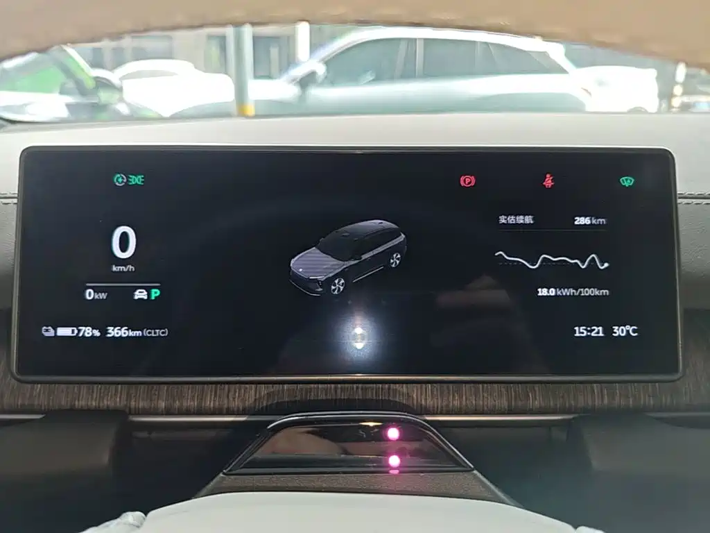 NIO ES6 — миниатюра 12