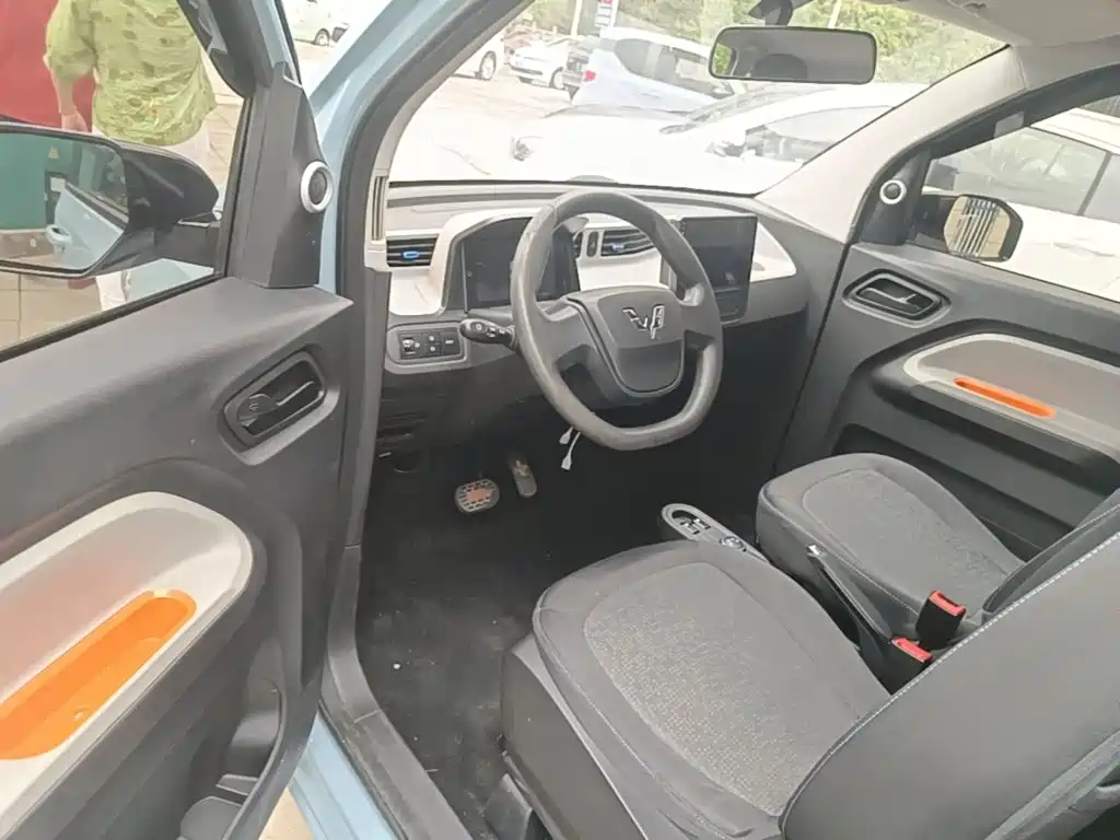 Wuling MINIEV — миниатюра 16