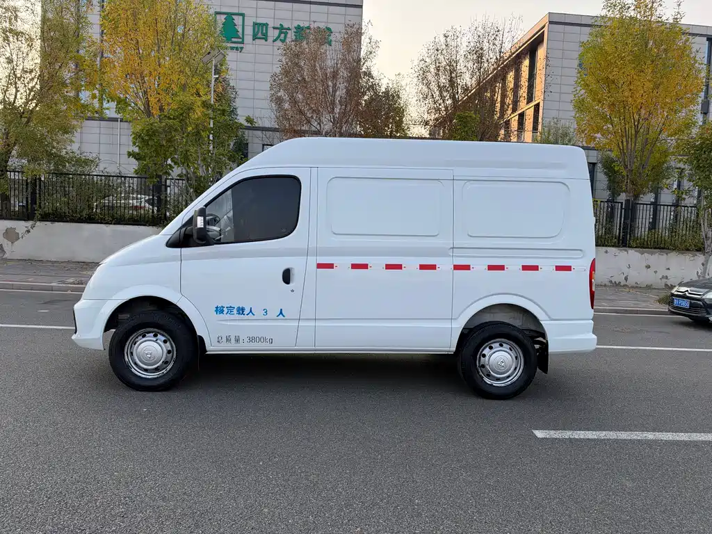 MAXUS V80 — миниатюра 3