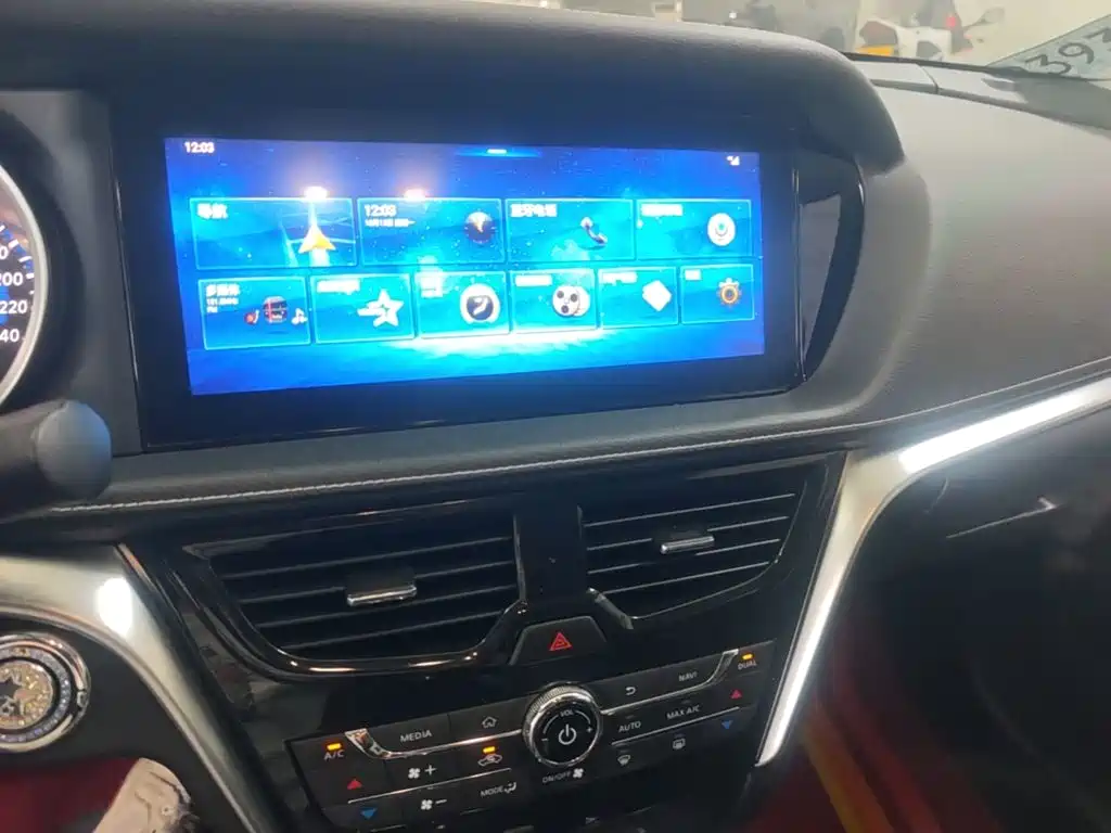 Venucia T90 — миниатюра 13