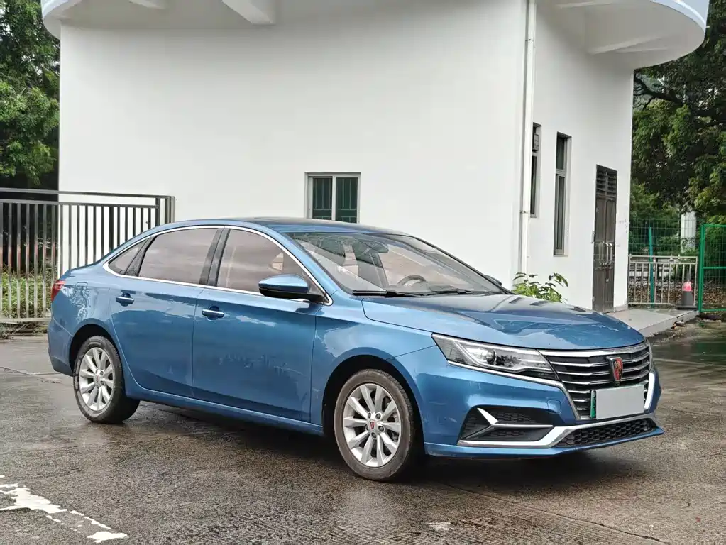 Roewe i6 New Energy — миниатюра 2